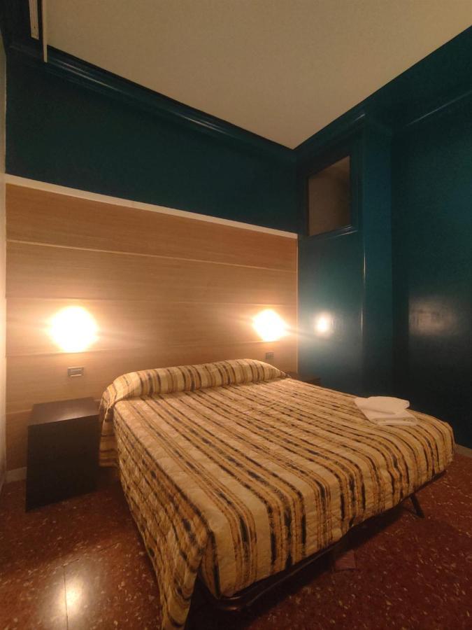 Hotel Milazzo Roma Kültér fotó
