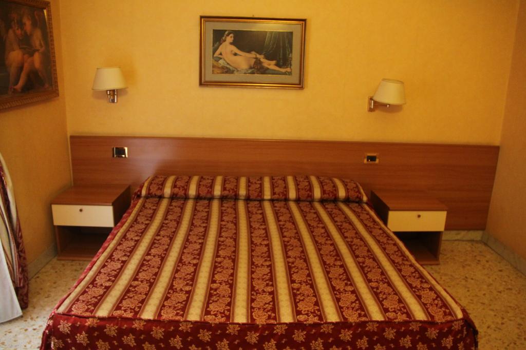 Hotel Milazzo Roma Kültér fotó